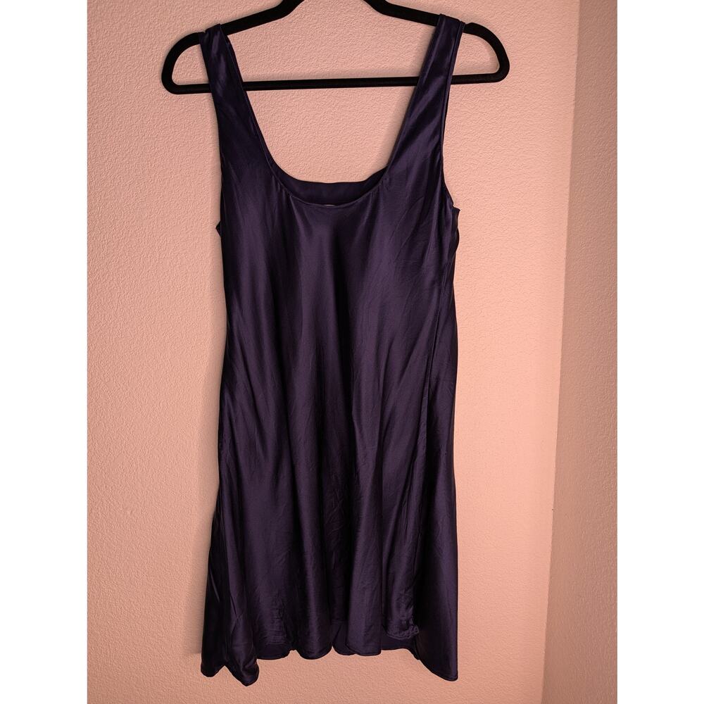 Victoria's Secret 100% Silk Y2K Blue Lingerie Slip Elegant M - Picture 2 of 4